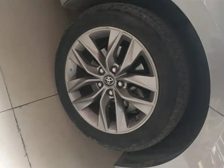 Toyota Avalon 2022 из CN, фото 3