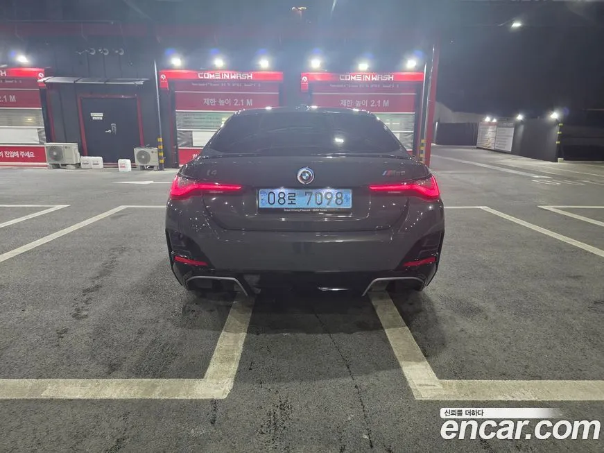 BMW i4 — фото 1