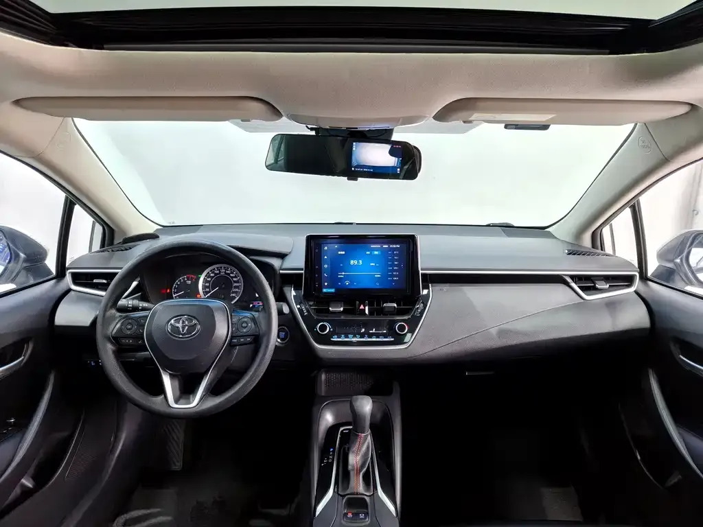 Toyota Corolla 2021 из CN, фото 5