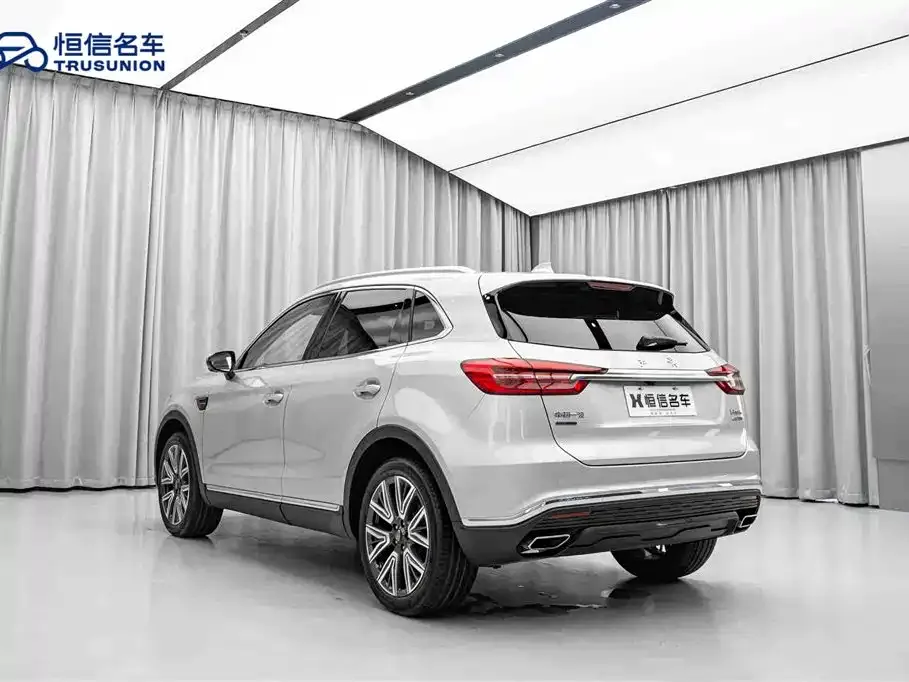 Hongqi HS5 — фото 10
