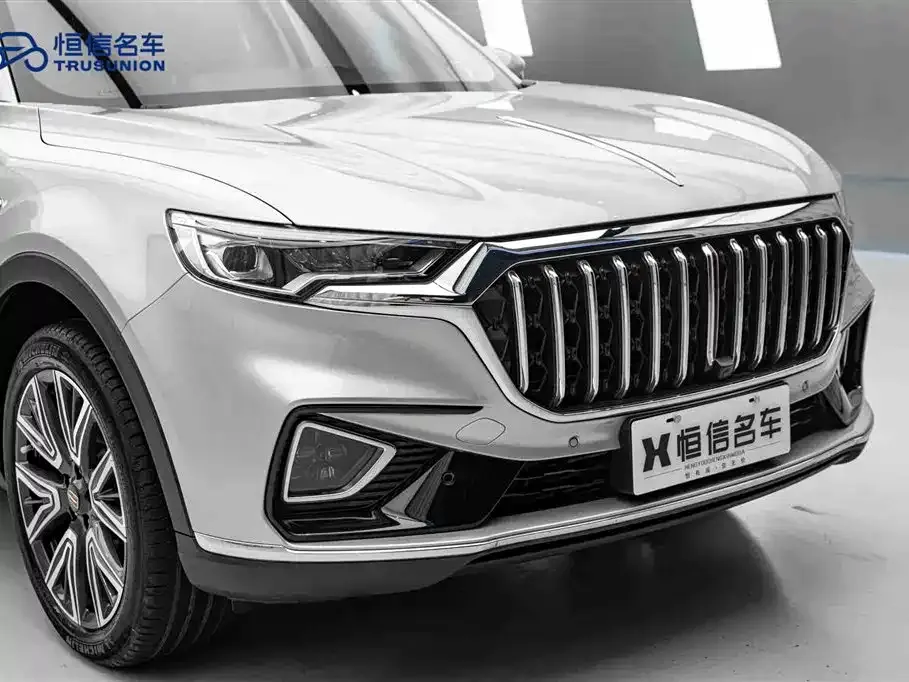 Hongqi HS5 — фото 5