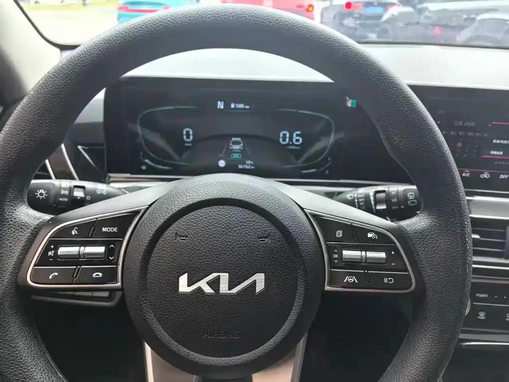 Kia Seltos 2023 из CN, фото 8