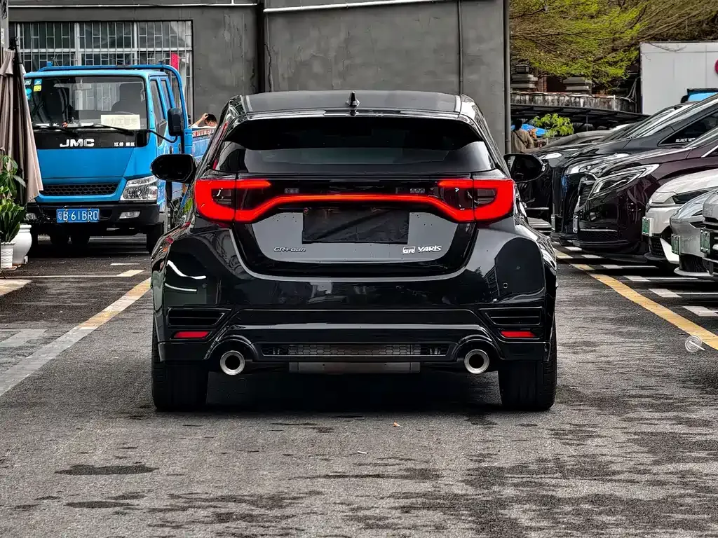 Toyota GR YARIS 2025 из CN, фото 4