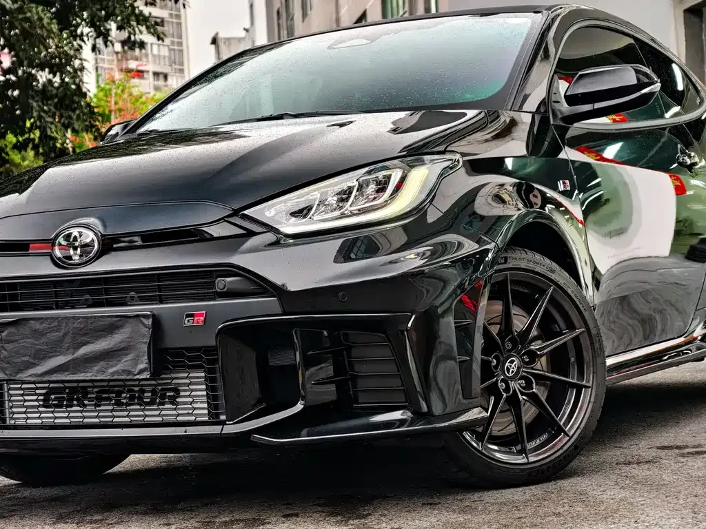 Toyota GR YARIS 2025 из CN, фото 3