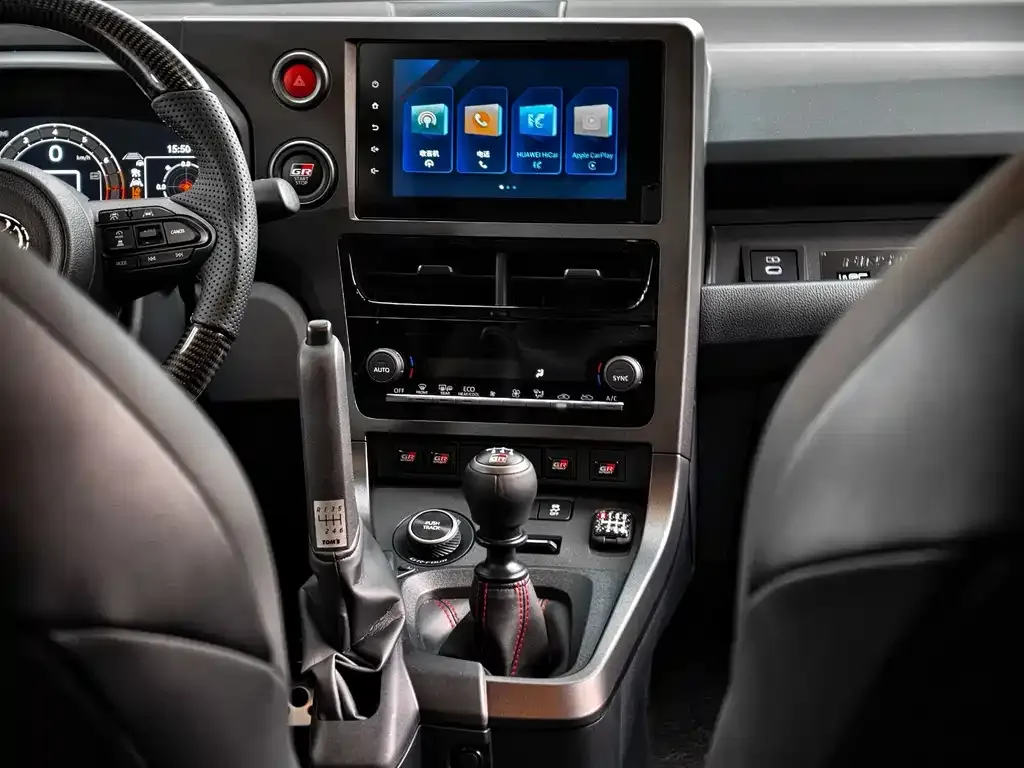 Toyota GR YARIS 2025 из CN, фото 10