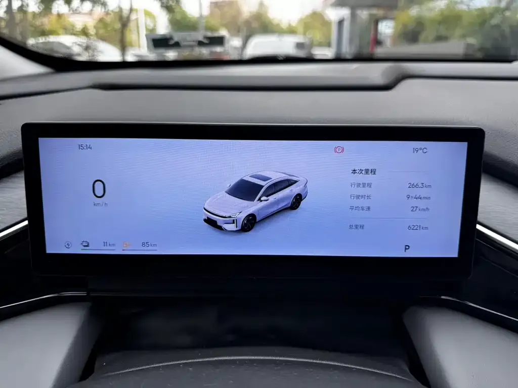 Geely Galaxy L6 2025 из CN, фото 2