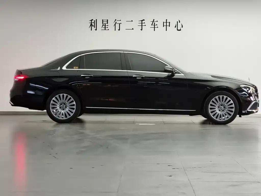 Mercedes-Benz E-Class 2023 из CN, фото 2