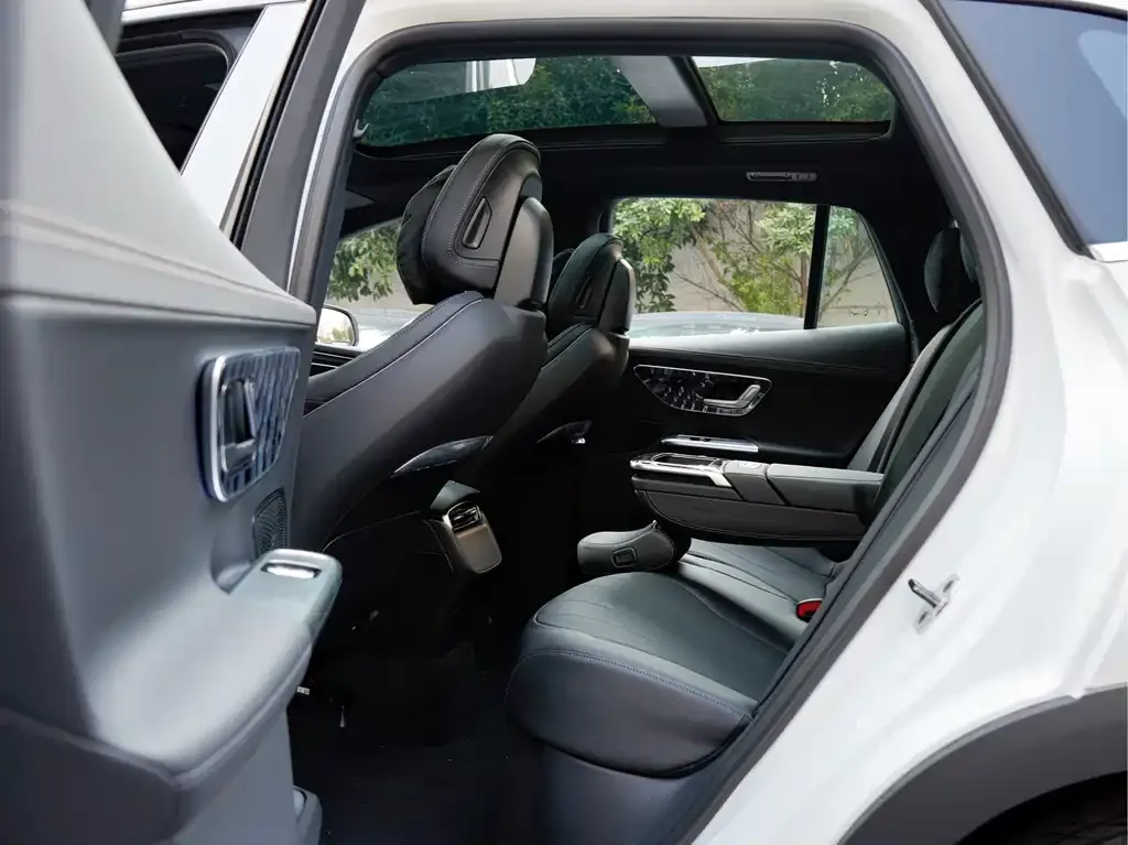 Mercedes-Benz EQE SUV 2026 из CN, фото 7