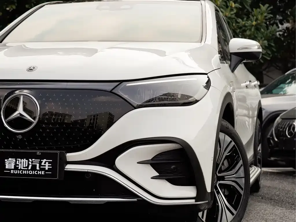 Mercedes-Benz EQE SUV 2026 из CN, фото 2