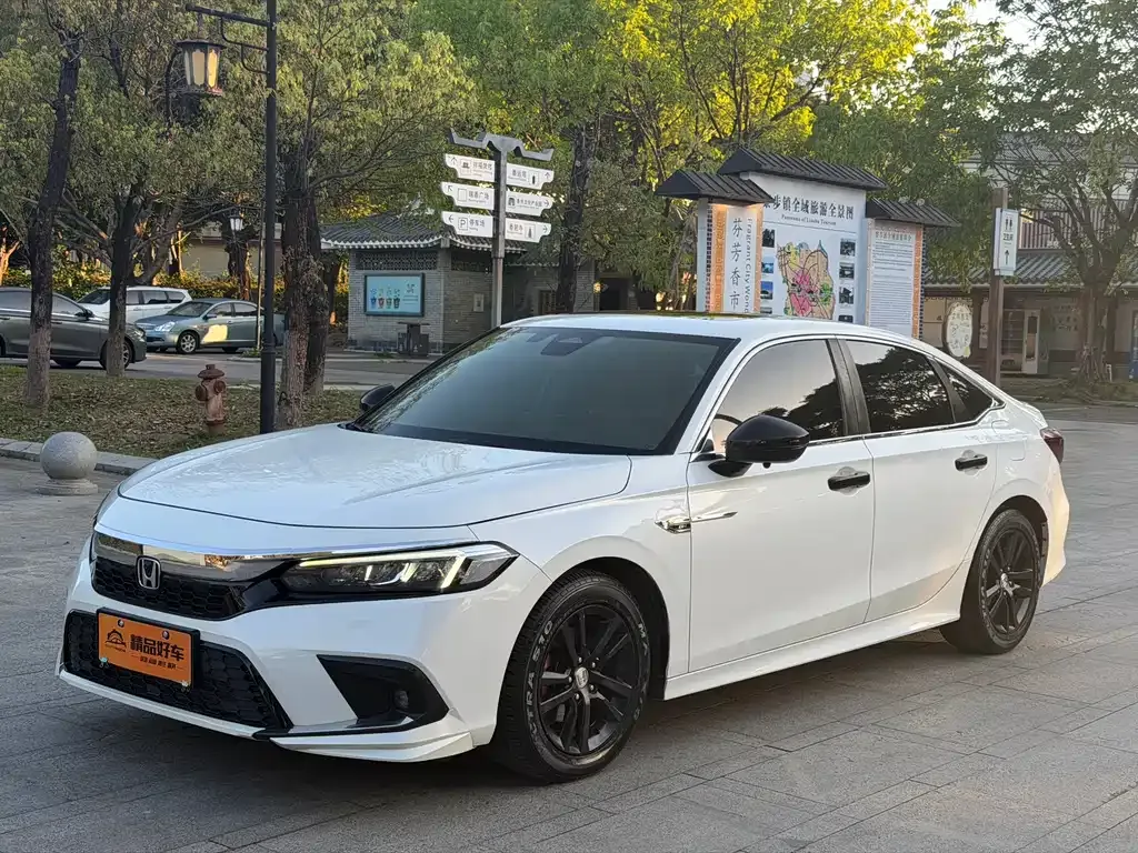 Honda Civic — фото 1