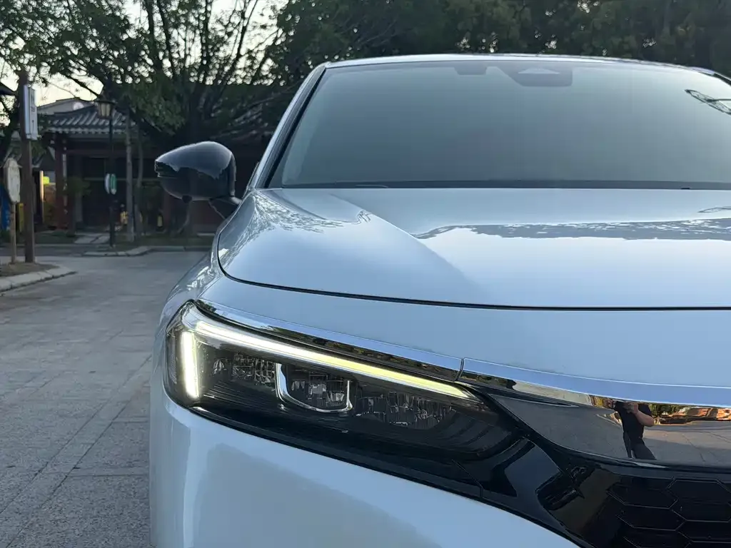 Honda Civic — фото 2