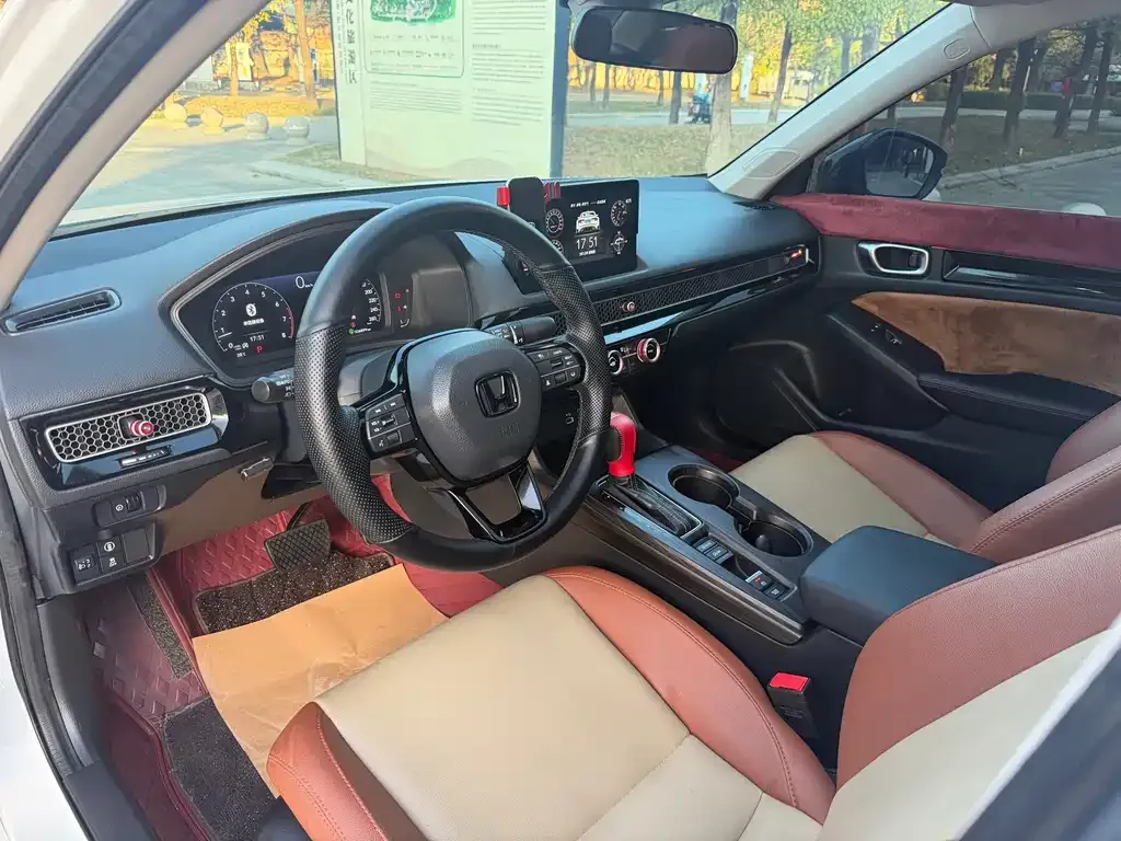 Honda Civic — фото 5