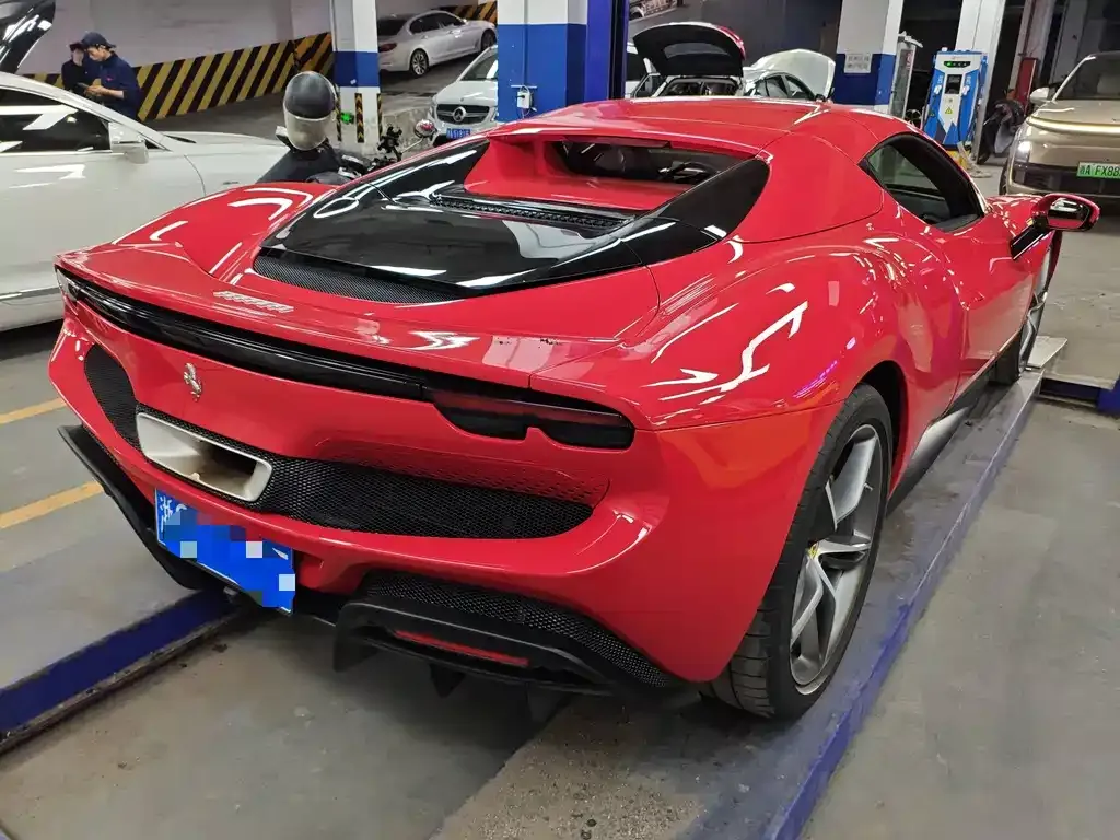 Ferrari 296 2025 из CN, фото 3
