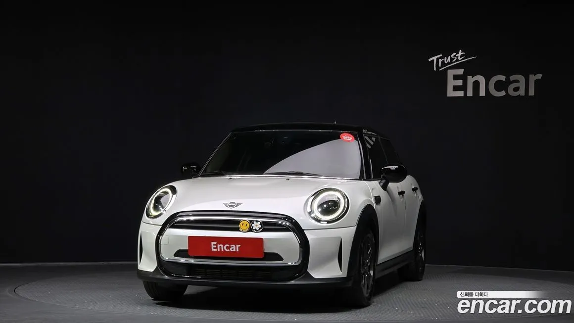 Mini Cooper 2023 из KR, фото 3