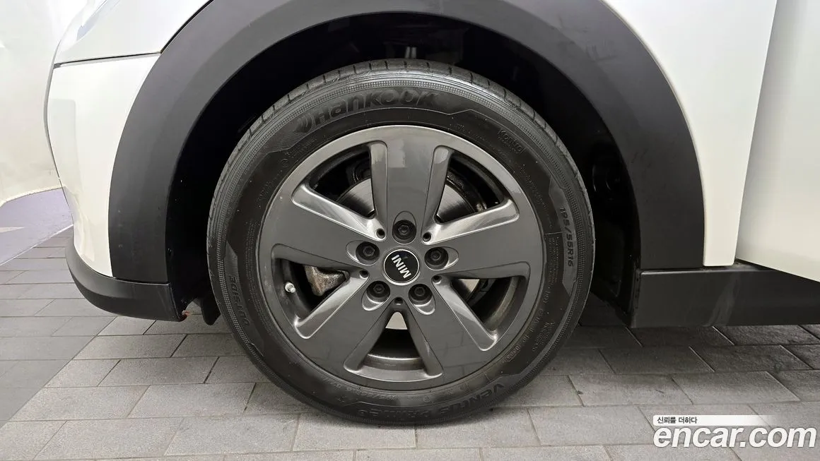 Mini Cooper 2023 из KR, фото 10