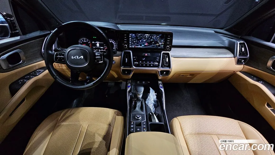Kia Sorento — фото 7