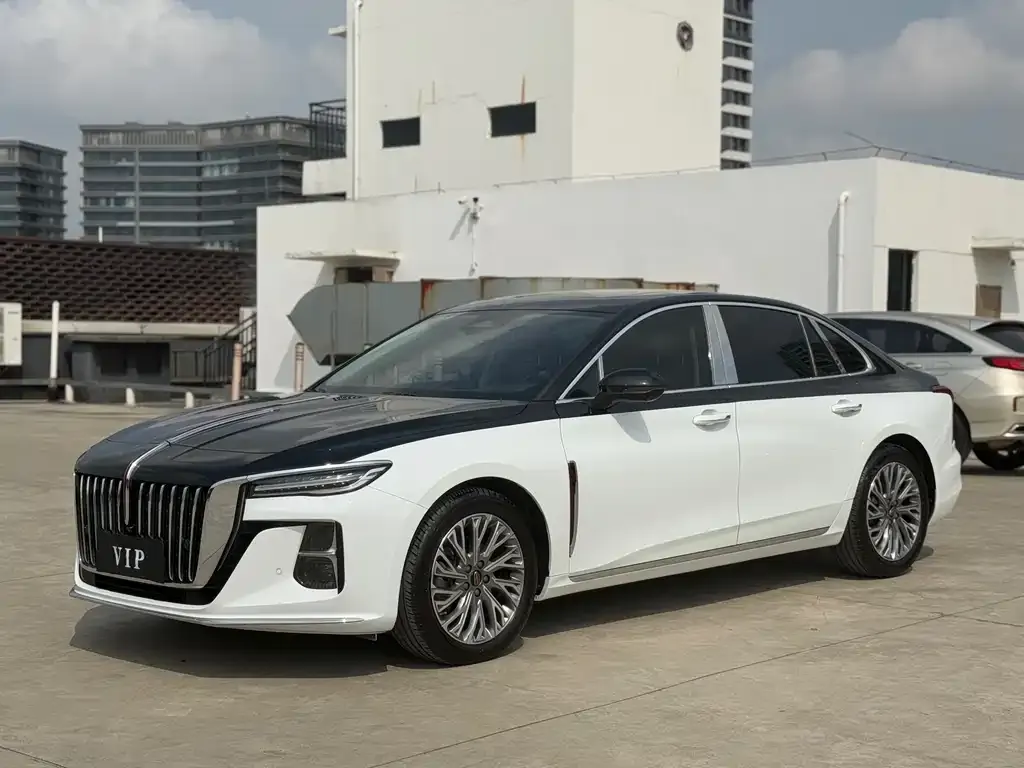 Hongqi H5 — фото 1