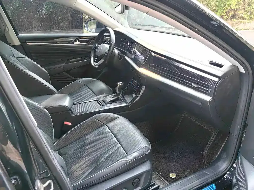 Volkswagen Passat — фото 3