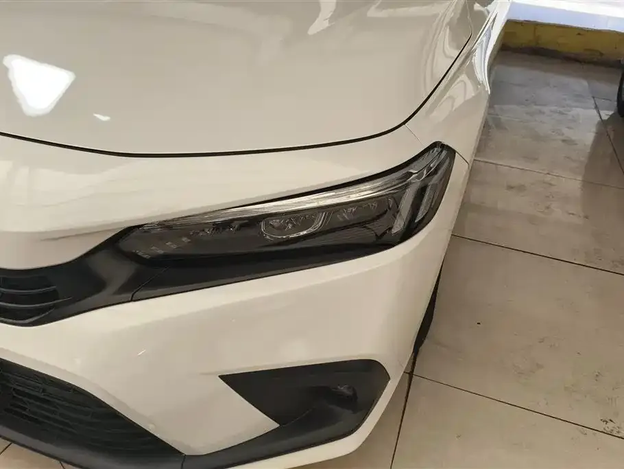Honda Civic — фото 7