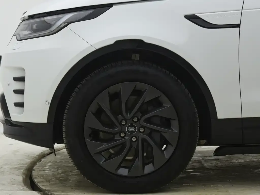 Land Rover Discovery — фото 9