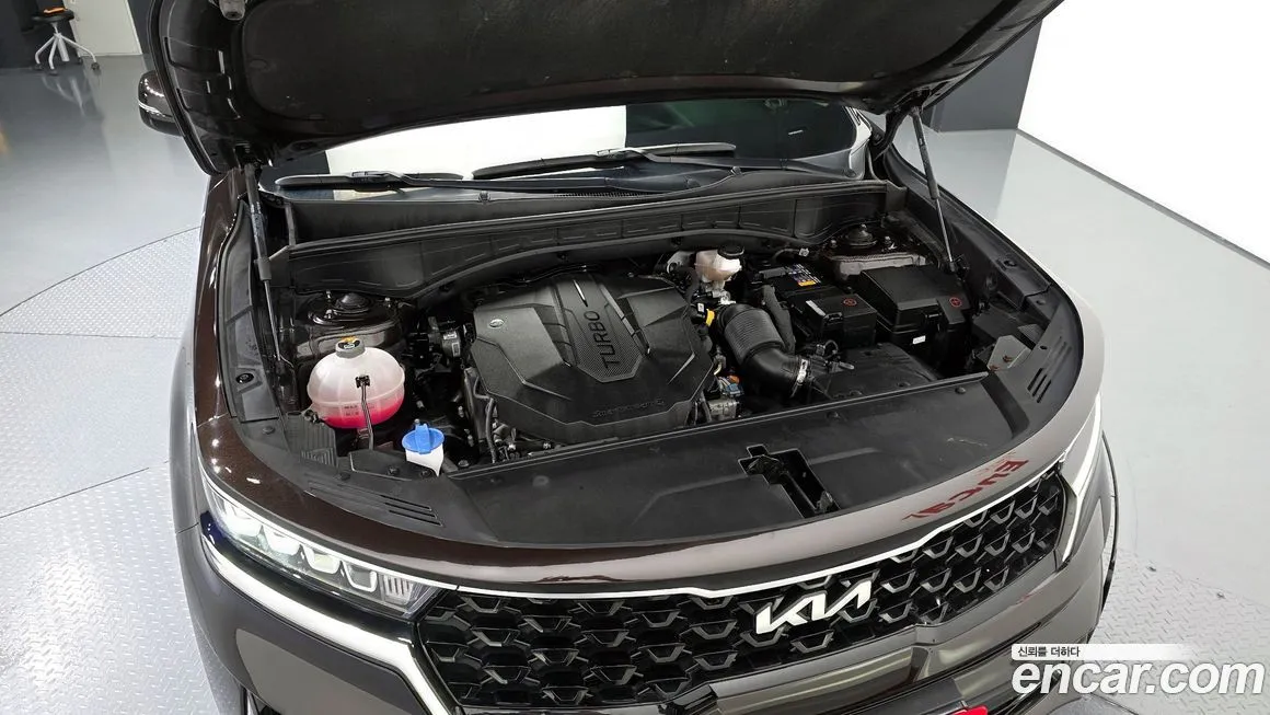 Kia Sorento — фото 5