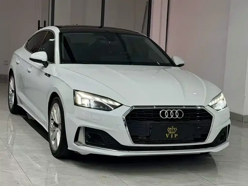 Audi A5 (Import) 2022 из CN, фото 1