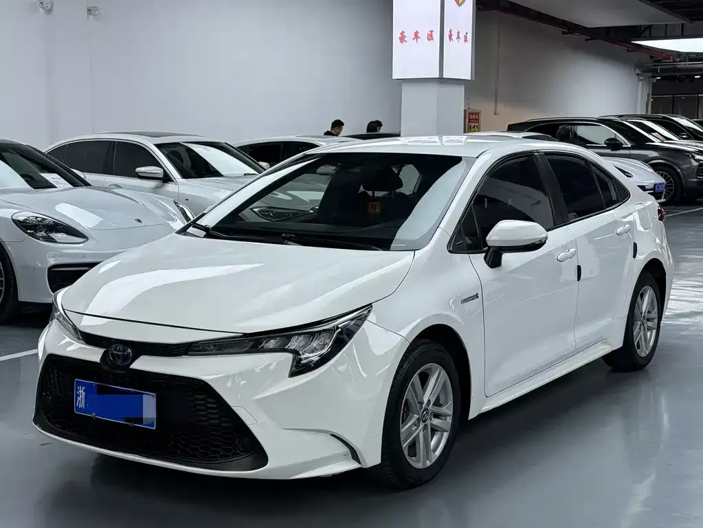 Toyota Levin — фото 1