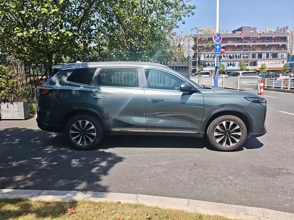 Chery Tiggo 8 PLUS — фото 9
