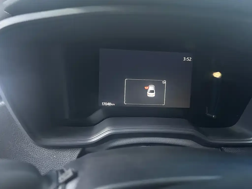 Toyota Corolla 2023 из CN, фото 2