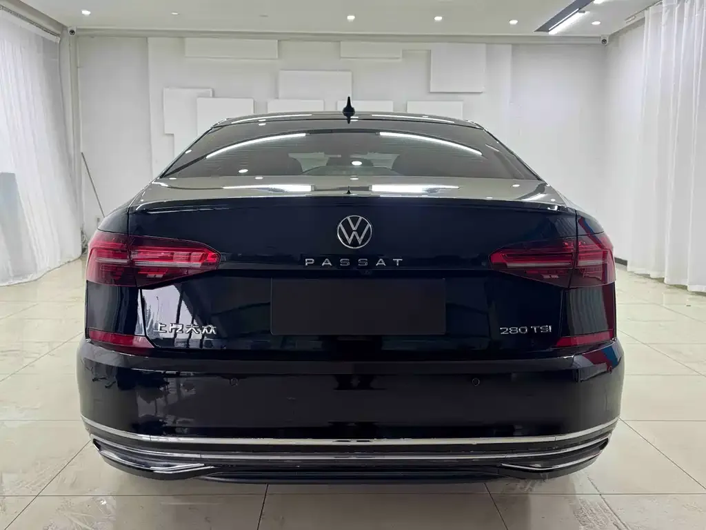 Volkswagen Passat 2021 из CN, фото 3