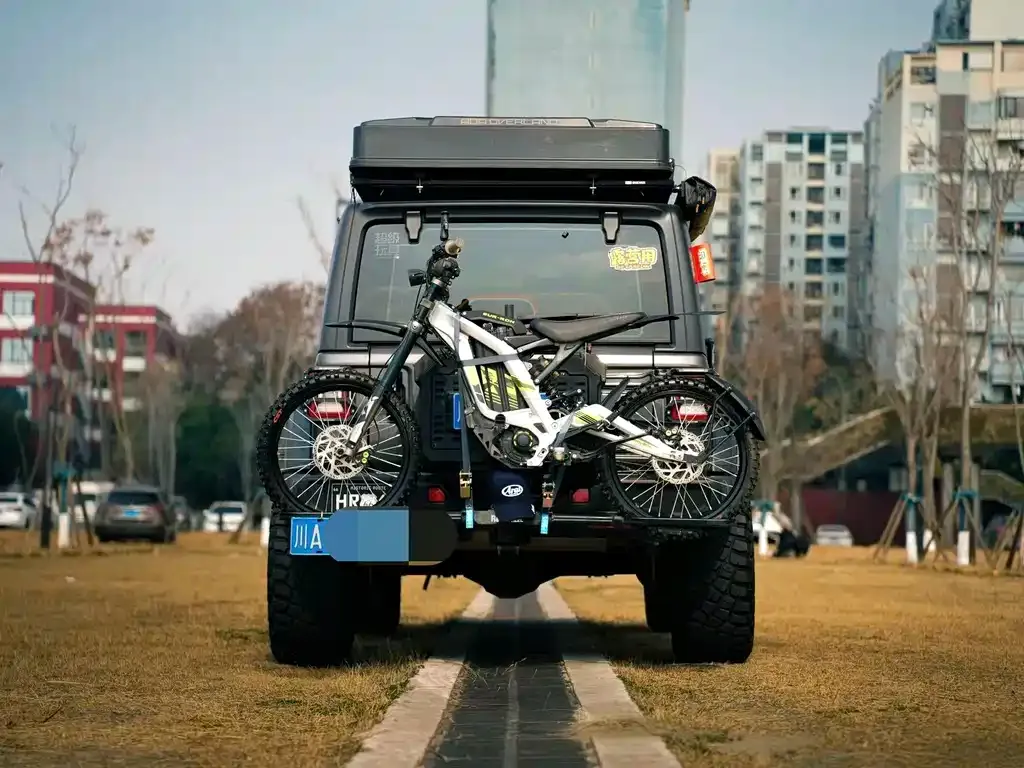Jeep Wrangler — фото 2