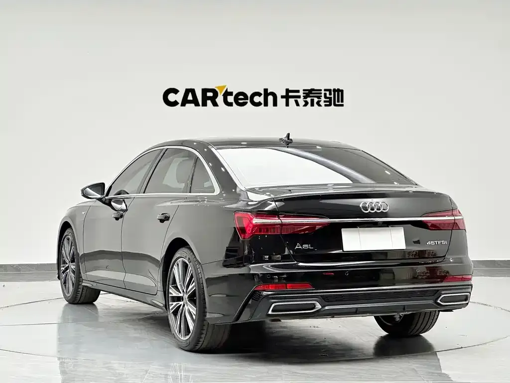 Audi A6L 2022 из CN, фото 2