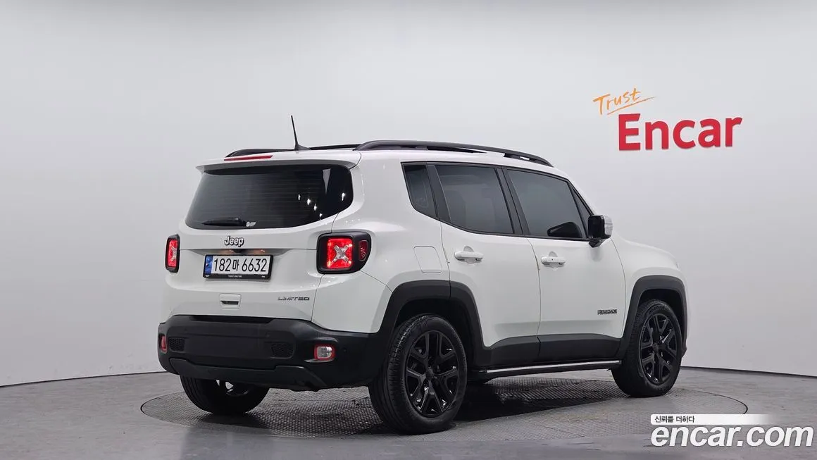 Jeep Renegade 2022 из KR, фото 5