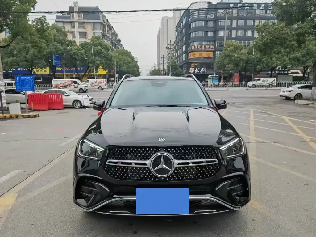 Mercedes-Benz GLE — фото 6