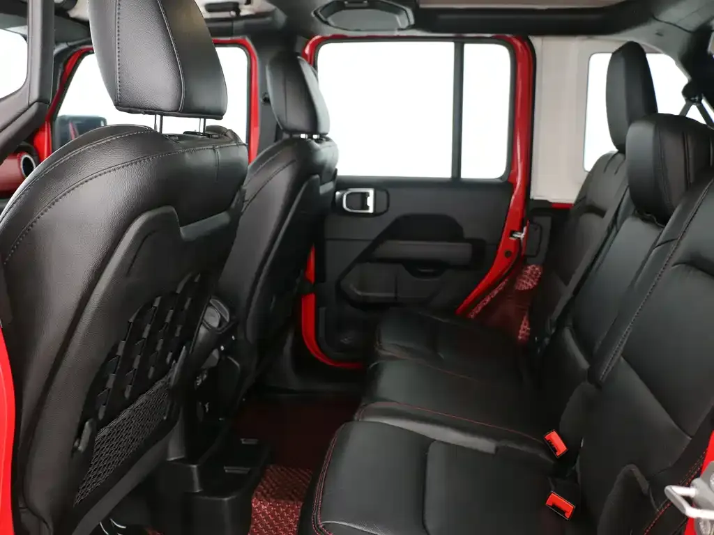 Jeep Wrangler 2021 из CN, фото 3