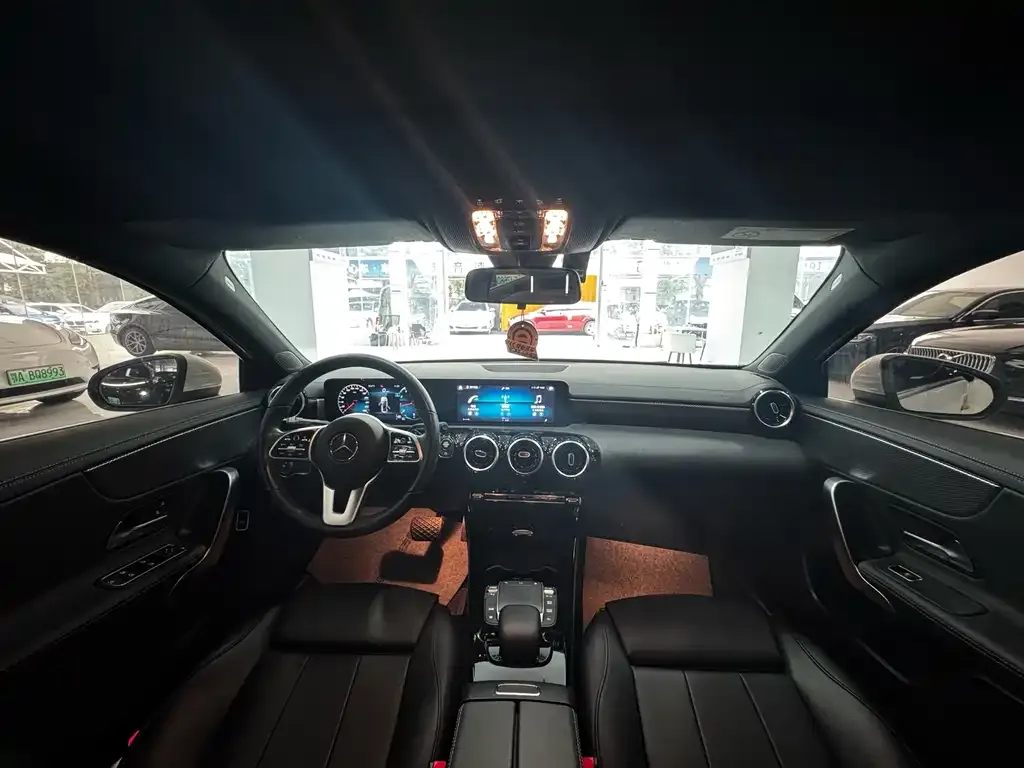 Mercedes-Benz A-Class 2021 из CN, фото 9