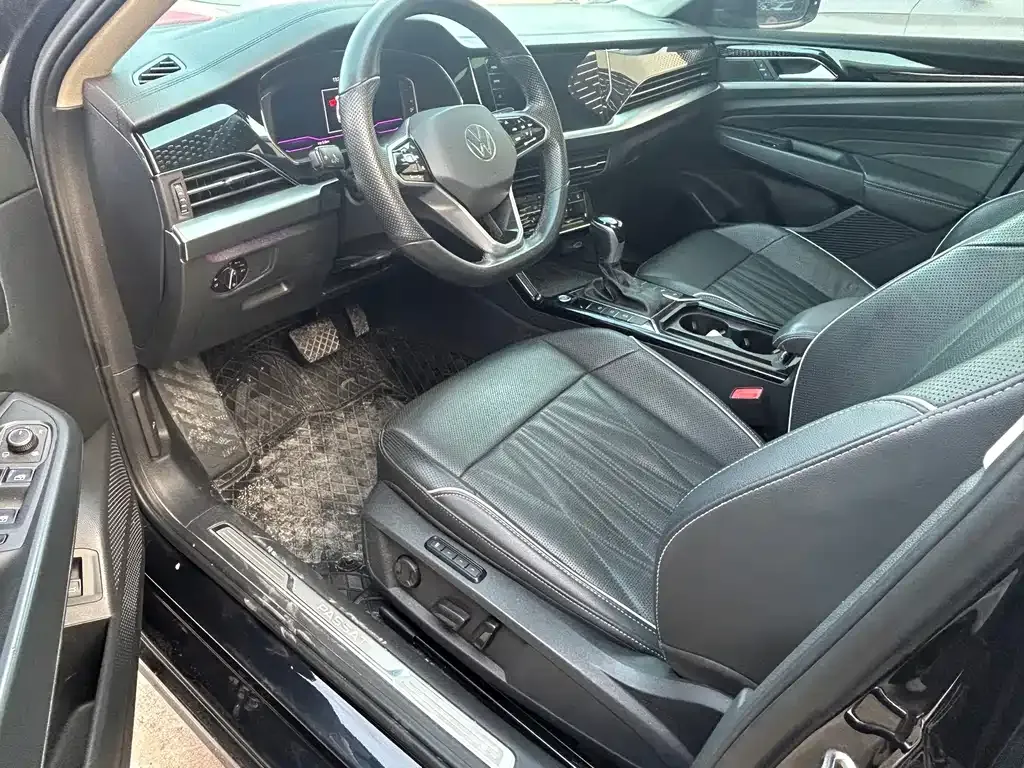 Volkswagen Passat 2022 из CN, фото 5