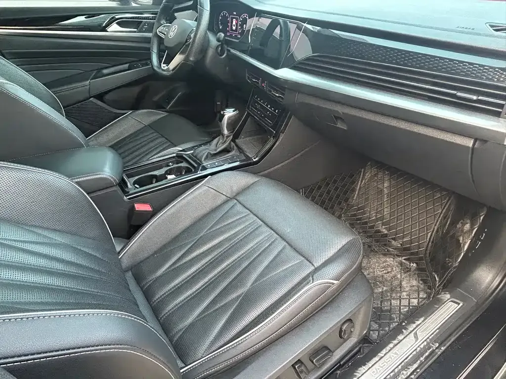 Volkswagen Passat 2022 из CN, фото 7