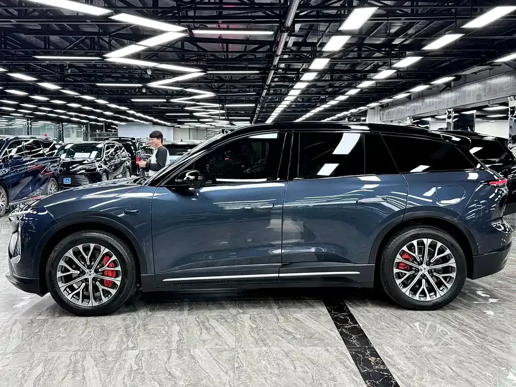 NIO ES6 — фото 7