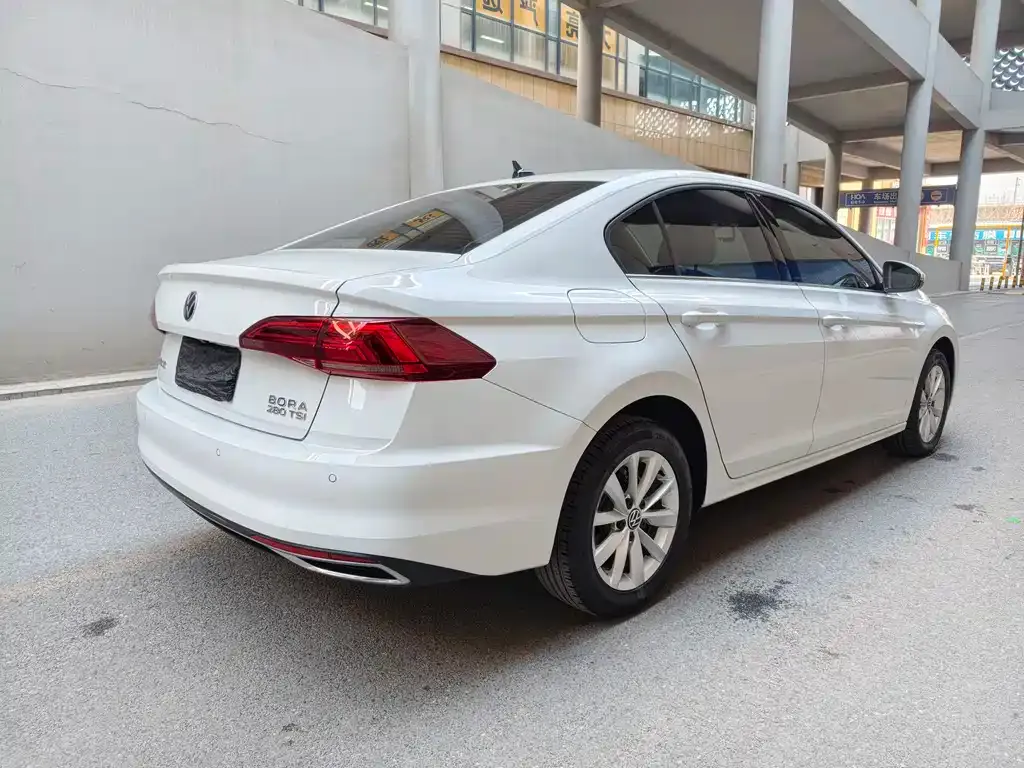 Volkswagen Bora 2022 из CN, фото 6