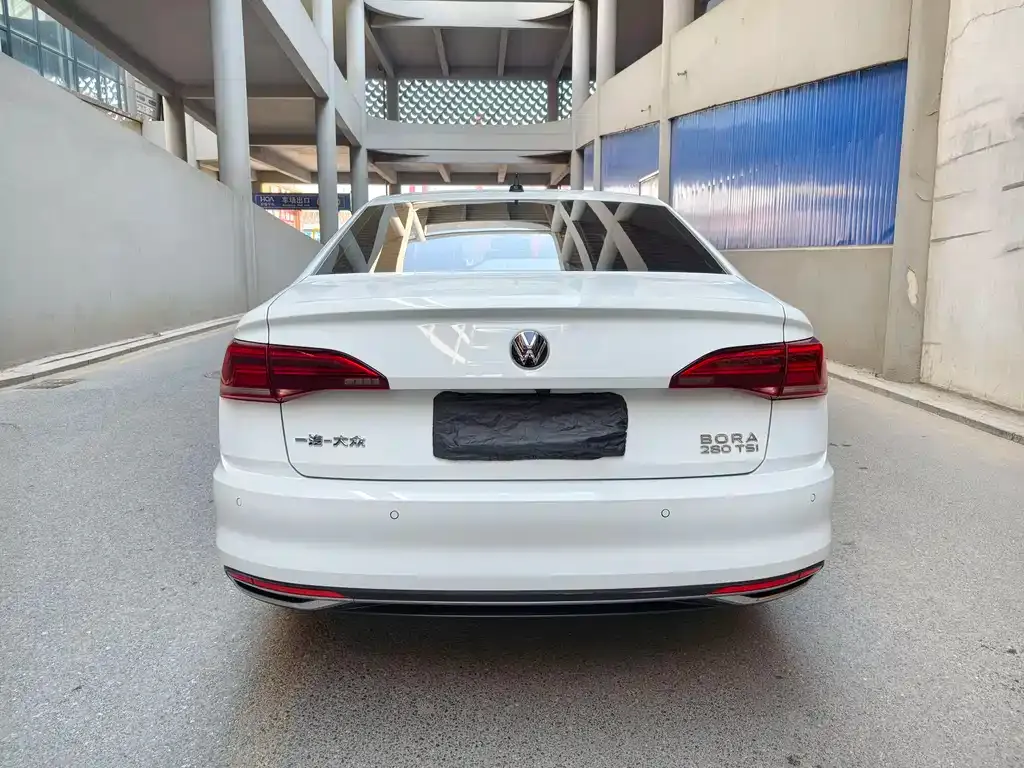 Volkswagen Bora 2022 из CN, фото 8