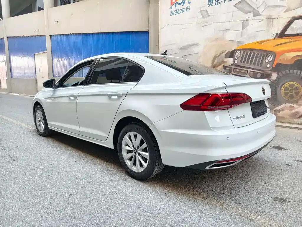Volkswagen Bora 2022 из CN, фото 9