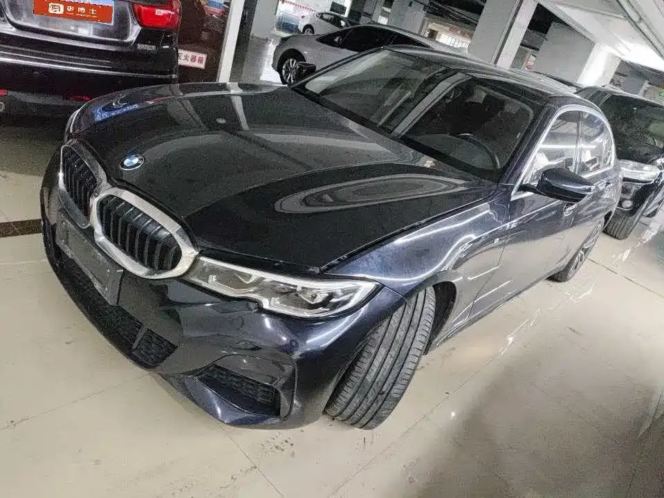 BMW 3 Series — фото 1