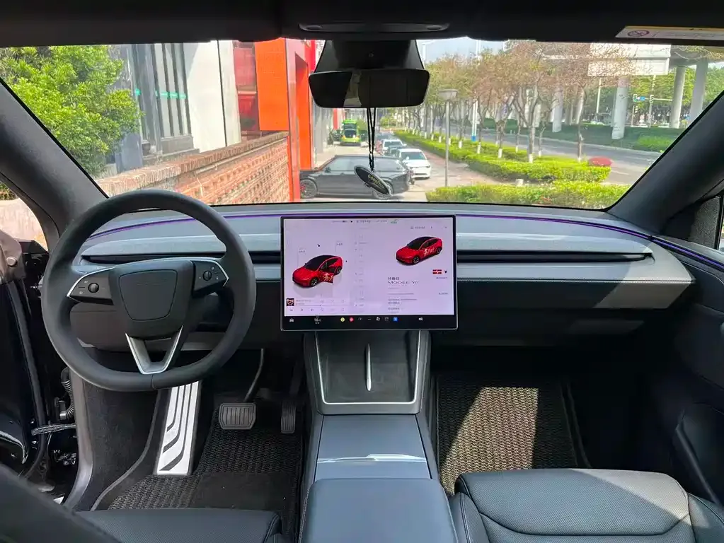 Tesla Model Y L 2025 из CN, фото 5