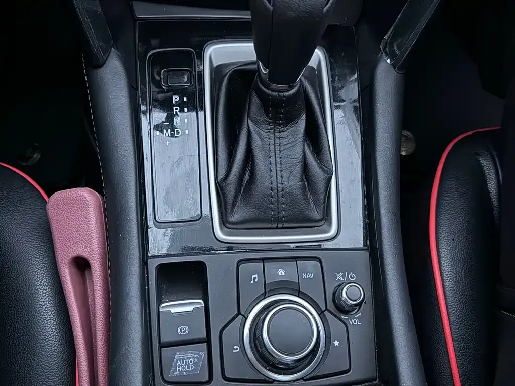 Mazda CX-4 2023 из CN, фото 8