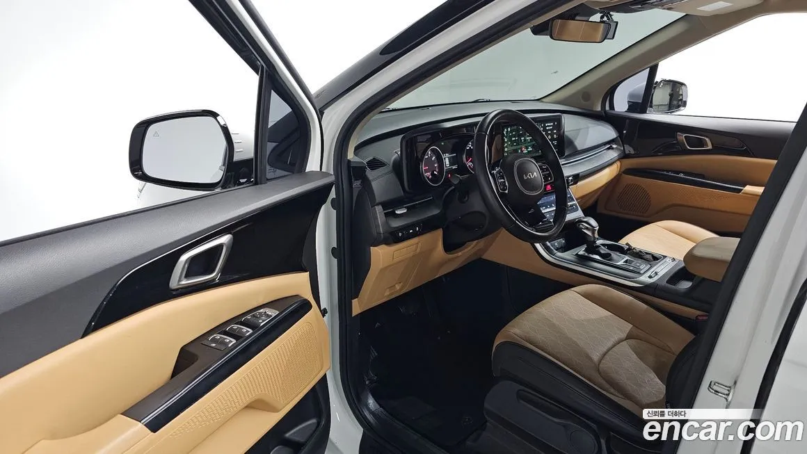 Kia Carnival 2023 из KR, фото 2