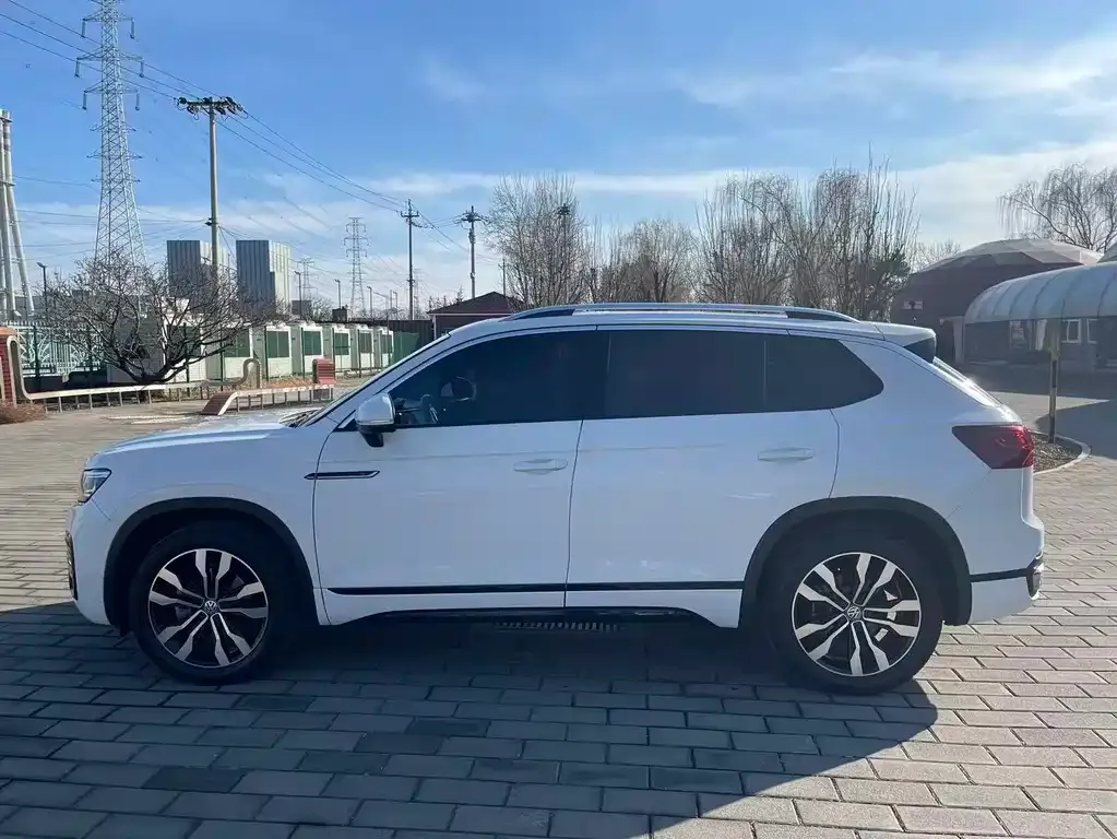 Volkswagen Tayron 2022 из CN, фото 2