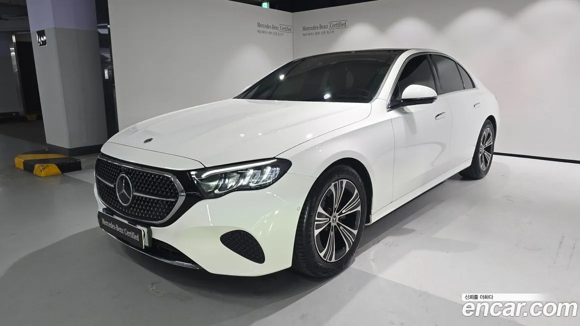 Mercedes-Benz E-Class — фото 1