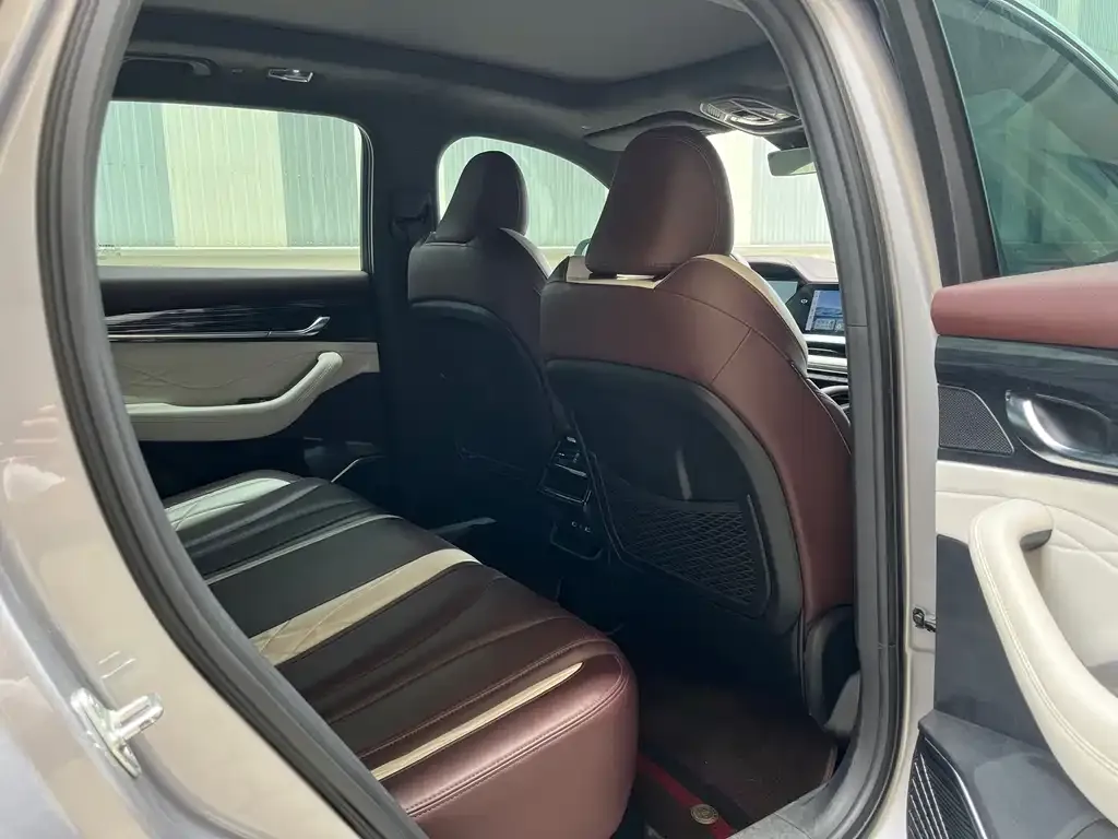 Geely Xingyue L 2022 из CN, фото 3