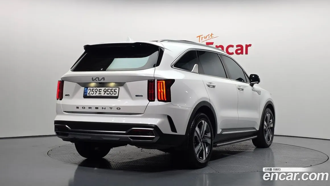 Kia Sorento — фото 5